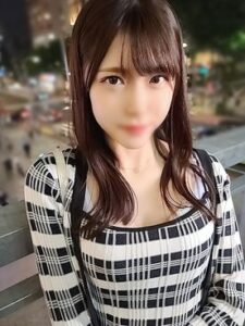 [FC2-PPV-3113359?tag=TXpVeU1URXhOalU9]※今だけ2480⇒496PT※【激シコ・かわいさ反則級】坂道系くろかみ天然むすめ・あかり20歳 いちいちエロカワ 天使の笑顔で「ちんちん入れたい」生挿入で膣イキ＆中出し