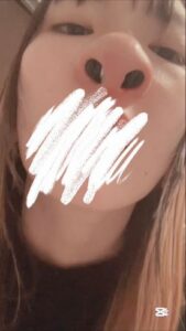 [LAXD-PPV-a5dPsCbqLBEu6knDH4Pa60f]鼻で遊ばれ、中に入れられたものを頑張って取り出す動画