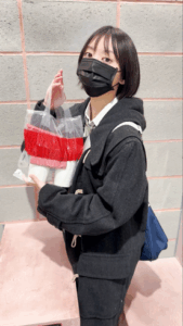 [FC2-PPV-4797753]【某有名アイドルグループ】ファン人気No,1の黒髪ボーイッシュ１８歳。現職アイドルを無茶苦茶にハメ倒した衝撃映像。数回に渡る中出し。高画質4K特典付き。※初回のみ先着で特別ver用意