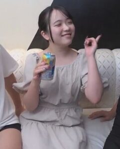 [LAXD-PPV-bwR4qLA0DkkCbArsnRqKAXp]【モ無】淫乱で色白な美女