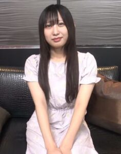 [LAXD-PPV-6QM0kwdAyATA0mzemMsYmfX]色白ロングヘアの清楚な巫女装いをした美女