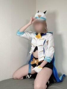 [FC2-PPV-4841209]コスプレ撮影会～うまむ シュヴァち勝負服+トレセン夏服写真集～Model:Nekoちゃん