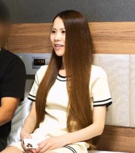 [LAXD-PPV-27QaARG0WY9nA6SFArg1G4u]人目を避けた昼の再会。スレンダーな美人妻と過ごす、禁断めいた親密な一幕。