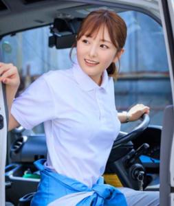 [LAXD-PPV-mLFQvQbsBv91mvLWNmUqcEh]青〇ひかり　ベテランドライバーの配送に付いて回るうち車中でおそわれてしまった新婚人妻