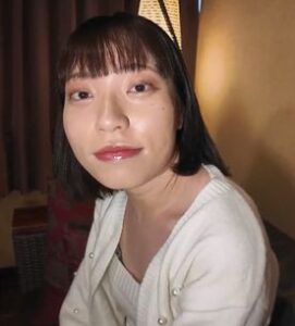 [LAXD-PPV-WG2nELpgfTS0UvTRgaPNKby]【初撮影】先輩への想いを胸に秘めたおっとり美女、少しずつ近づく距離が愛おしい