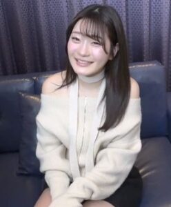 [LAXD-PPV-BBH0qyKm1Y07tANw0bgHcCk]＜無＞語学堪能で旅好きな色白スレンダー美女