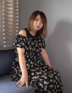 [LAXD-PPV-w7EDUYW0bEqVbgkazBEUGAq]バイト中は真面目な女子大生…初ハメ撮りで全身性感帯になり中出し懇願