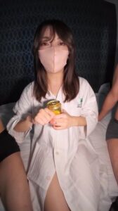 [LAXD-PPV-tHMmxTSkLkdnHprESDqeWS1]お尻と乳がえぐいキャバ嬢をアフターで呼び出し3P2連続中出しする！
