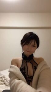 [LAXD-PPV-GWbg0vK2UdbYC53SZk9SDgY]小顔お姉さん微エロオナニー