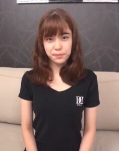 [LAXD-PPV-zpW4XMzUxENfMa1KAJSUMVV]〈藻無〉腹筋が浮き出るスレンダー美女
