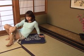 [FC2-PPV-196007]【固定カメラ】人妻オナニー鑑賞。和室でパンティ履いたままオナニー