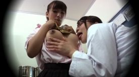 [FC2-PPV-312892]変態な女医が**の乳首舐めしゃぶる