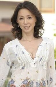 [FC2-PPV-337811]人妻86 若松かをり４４歳　股関節の限界突破！美巨乳妻がマンコ剥き出しでイカされ続ける軟体ピストンＳＥＸ①