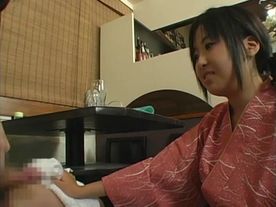 [FC2-PPV-402862]仕事中の女にどこまでデキるか！居*屋店員