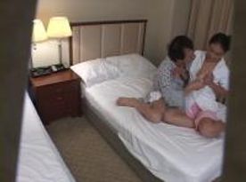 [FC2-PPV-580975]どスケベ人妻が働く出張マッサージ！File.10