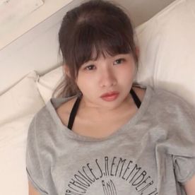 [FC2-PPV-4851597]【限定公開】某有名アイドル研究生とのハメ撮り。素朴な雰囲気の彼女に何度も突く様子を記録しました。