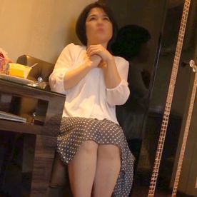 [FC2-PPV-4855049]【五十路】無愛想、質素な熟妻さんとのラブホセックス。 不倫でしか得られない快楽に堕ち、中出し後は満面の笑みを浮かべる。