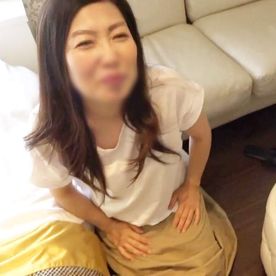 [FC2-PPV-4859684]《熟女》嬉しすぎるギャップにもうメロメロ！上玉アラ還美魔女！初の野外羞恥プレイ＆ハメ撮りプレイ◆エロランジェリー着て他人棒でイキ狂い！