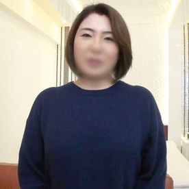 [FC2-PPV-4863328]【熟女】ぽっちゃりボディを持つ51歳熟女◆メス顔で想像もつかない喘ぎ声を上げながら快楽イキ！！