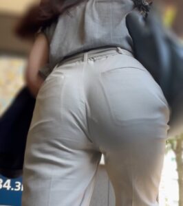 [Gcolle-PPV-998941]《パソコン片手に忙しい美人キャリアウーマン！階段シーンは最高のシチュエーション》 