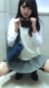 [LAXD-PPV-FRgfytqyWQ7f4ChVryWG93H]空きビルでクチュってた変態。連行し3P交互出し。