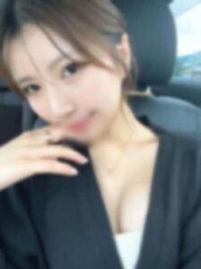 [LAXD-PPV-QyPatYgU9qu3puxvkNHGpa0]癒し系の貴子が魅せる大胆配信:
