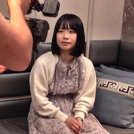 [LAXD-PPV-CVZdT3FVxuWLgq9rWHwGGH7]内気な美●女が大胆に変身！生エッチで何度も絶頂に達する23歳看護師