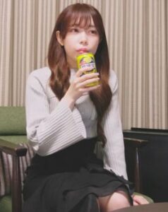 [LAXD-PPV-RUU4UNUHHfR7ZwrM6Cfft1u]スレンダーで色白の美人歯科助手　流れに身を任せて快楽に溺れる濃密ナイトセッション