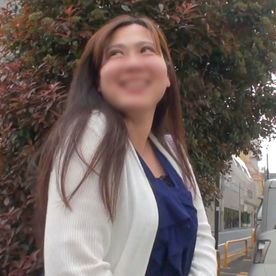 [FC2-PPV-4800533]【不倫】ぽっちゃり体型、優しい雰囲気の専業主婦(45歳) お淑やかな佇まいに反して発情すると超淫乱！ 不倫中出しに喜んで痙攣。