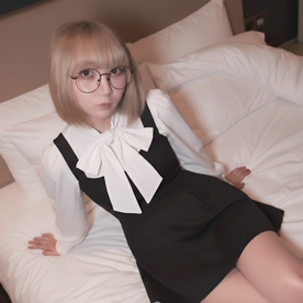 [FC2-PPV-4844916]【期間限定解禁！】低身長18歳超敏感少ジョがラブホで限界突破♡電マで小さな喘ぎ声が漏れバック激ピストンでピンクパイパンマンコに中出し種付け