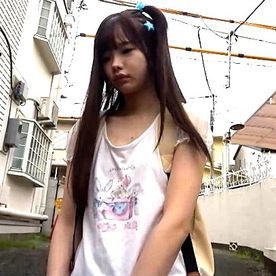 [FC2-PPV-4902647]生意気なAｶｯﾌﾟ貧乳清楚低身長18歳にﾌｪﾗさせ乱交ﾊﾟｺ。1/6【知ってる人だけ買ってる・気づいた人向け】