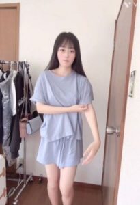[LAXD-PPV-3A022hLcW3UCNRrc2XGuBwv]清楚系お嬢様美女の大胆な一面を垣間見る自撮りオナニー