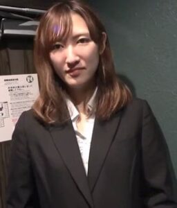 [LAXD-PPV-A7kvpt93vCqhcHCCE52gxqf]スレンダー美女と漫画喫茶デート