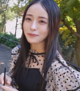 [LAXD-PPV-F6v4ARm5FyynEK5mQ3hm6bh]清楚な笑顔の裏に潜むEカップ美女