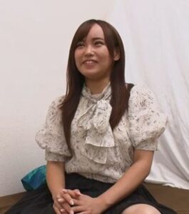 [LAXD-PPV-r6EvPG0pZVxyXdrbGpXpPV2]【無】純粋で小柄な美女