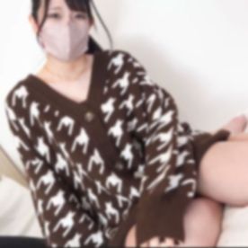 [FC2-PPV-4824996]【個撮無修正】【3ｐ】【乱交】パイパンおまんこにデンマ当ててたら凄いのでてきた。