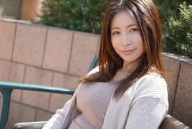 [FC2-PPV-4825761]G-AREAエロスぷんぷんの美人で巨乳の熟女会社員