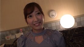 [FC2-PPV-4830188]個撮-エロい言葉を連呼する人妻と孕ませSEXした時の動画