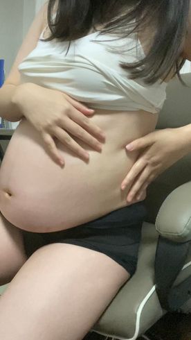 [FC2-PPV-4833096]【オイル塗り】妊娠線出てきてて消えるか不安　笑