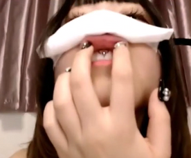 [FC2-PPV-4846674]メイド喫茶のかわいこちゃんの本気おな