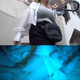 [FC2-PPV-4865389]街中を歩く巨乳が過ぎるド派手美女。闇の中でもわかる豊満ボディを特殊シチュエーションでお楽しみ！爆乳過ぎに注意です