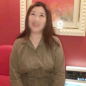 [FC2-PPV-4865906]《人妻》色白ぽっちゃりボディの真面目な奥様が初の浮気セックスで大絶頂イキ！むっちりとした白肌ボディをたわわに揺らし「初めて･･･」を連呼！