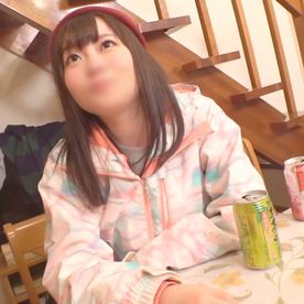 [FC2-PPV-4868762]【3P】カッコよく滑走していたスノボー女子。 清楚顔してマゾ性癖。 バック中に別チンポを咥え、イキながら口内射精を迎え入れる。