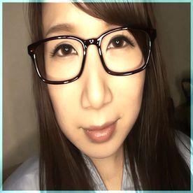 [FC2-PPV-4870793][個撮]⚠️地味眼鏡妻陥落⚠️地味な人妻がAV出演？！コンドーム外して生中出し！Case.2