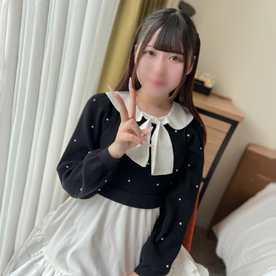 [FC2-PPV-4871425]【4/20迄1290pt】【初撮】※19歳グラビアスタイル級の色白美ボディムスメ。敏感すぎるカラダが激ピストンで絶頂を繰り返し、何度も痙攣。「奥が好き…！」とアイ液溢れ出す締め付けマンコに中出し。