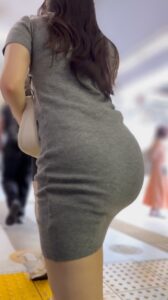 [Gcolle-PPV-1000637]《ラッキータイム！フェロモン美女のマイクロミニワンピース》 