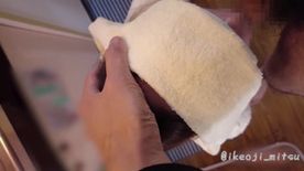 [LAXD-PPV-Uz9Yx4BfVZ5NyytYUAbPUaC]姉のタンスを物色する弟見つけた使用済み下着姿