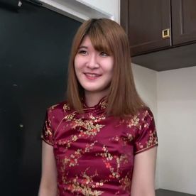 [LAXD-PPV-6VR7DPAmBAqbKz6CY4g3NUw]チャイナドレス姿で登場した艶やかな雰囲気の美女