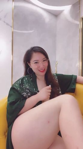 [LAXD-PPV-ZJp9z5GNdhmRQMW1gcnSUYZ]美魔女の豊満な肉付きある体