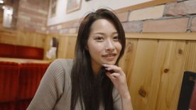 [LAXD-PPV-tXa6aExgKpG3ZPSB2fXPgUJ]奥手なEcup美女、柔らかな照明の中で映し出される純粋な感情と繊細な艶